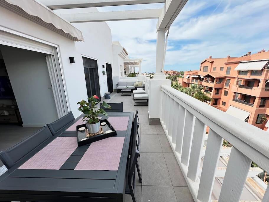 Pushe Penthouse Playa Granada Beach & Golf 5 Мотриль Экстерьер фото